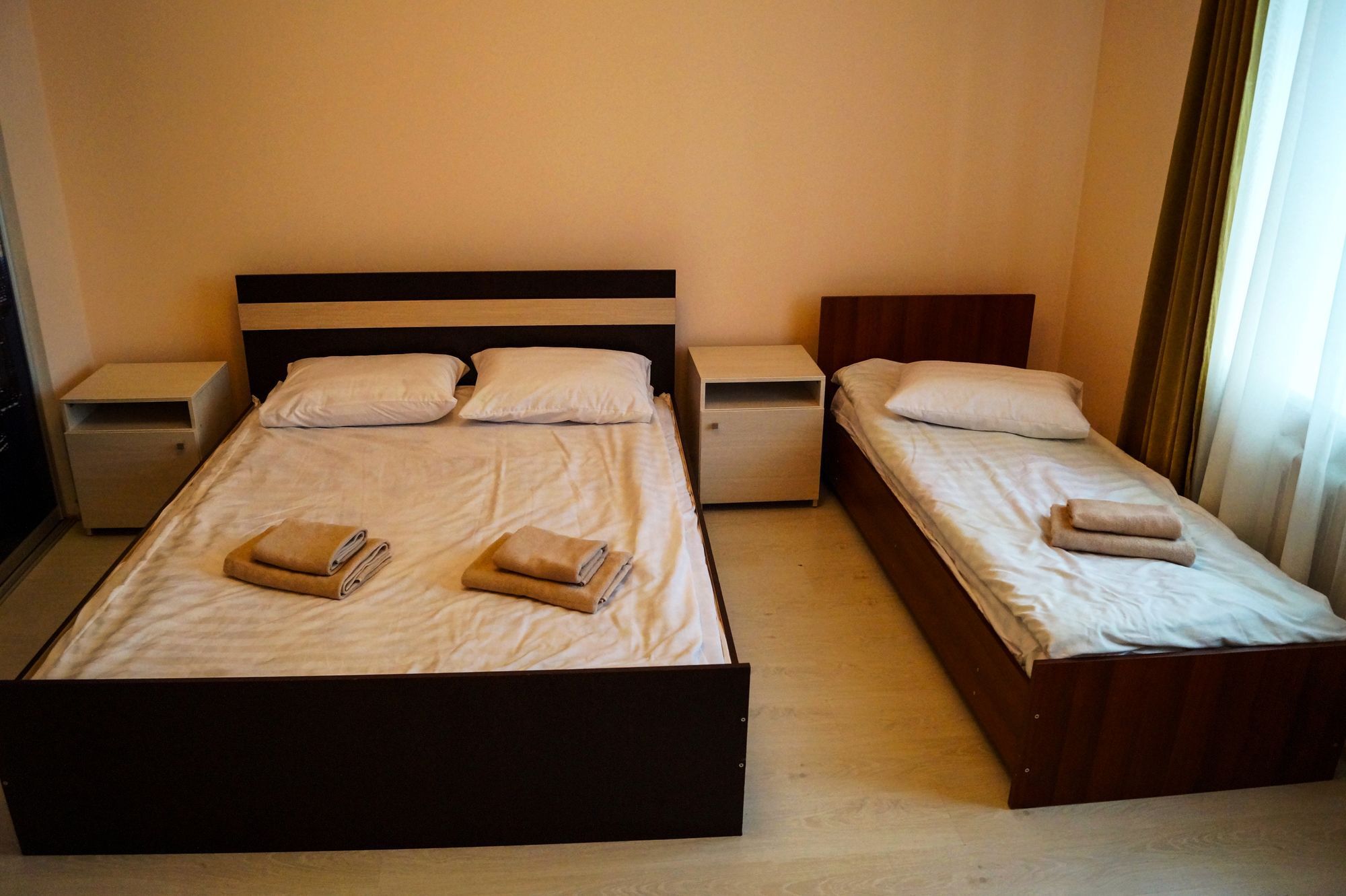 Hostel Nice Travel 아스타나 외부 사진