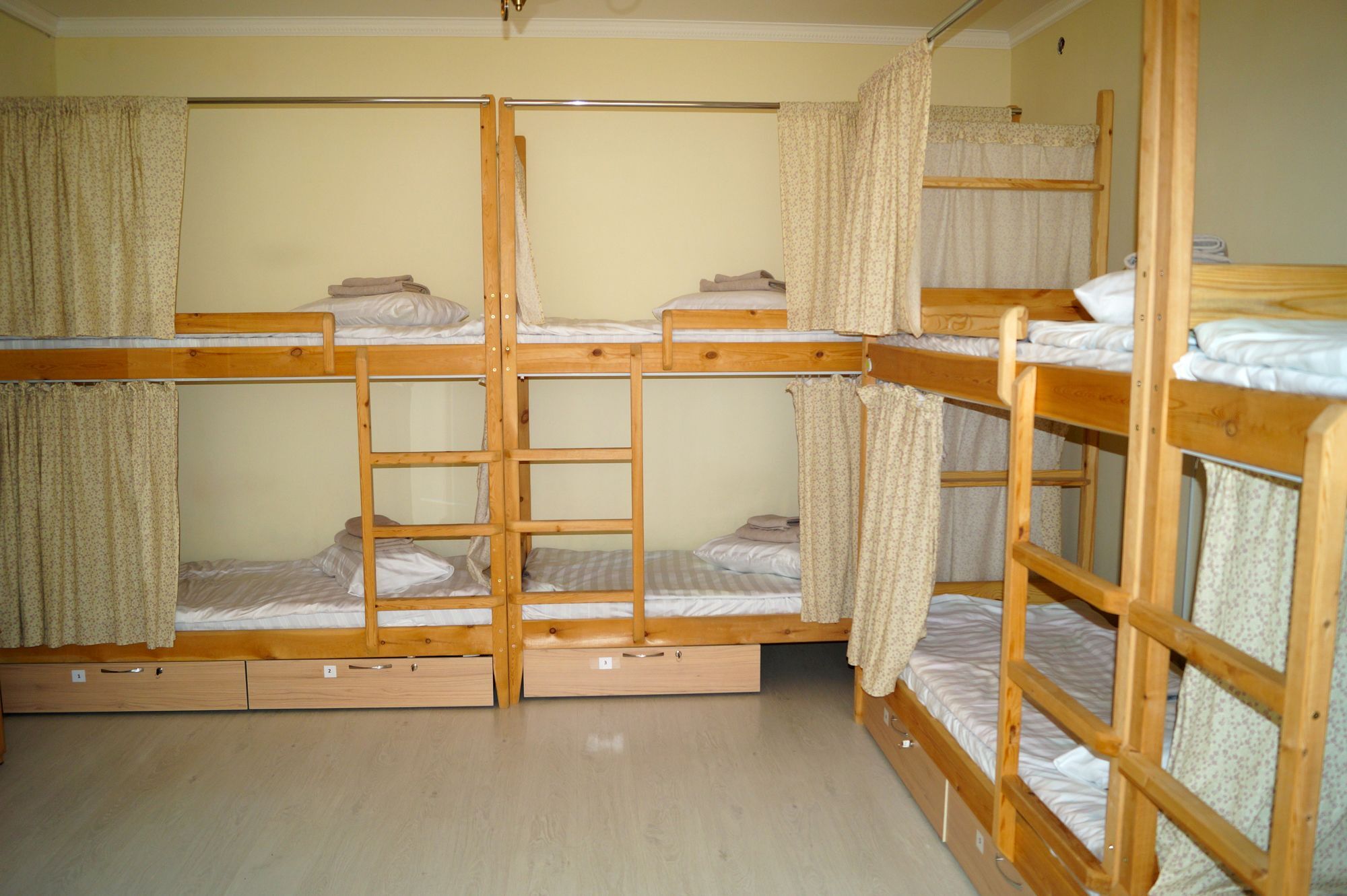 Hostel Nice Travel 아스타나 외부 사진